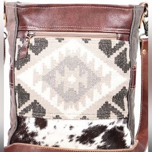 Myra Crossbody Bag